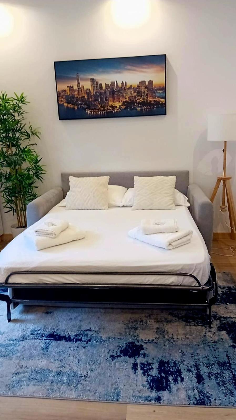 Appartamento Renovated Near The